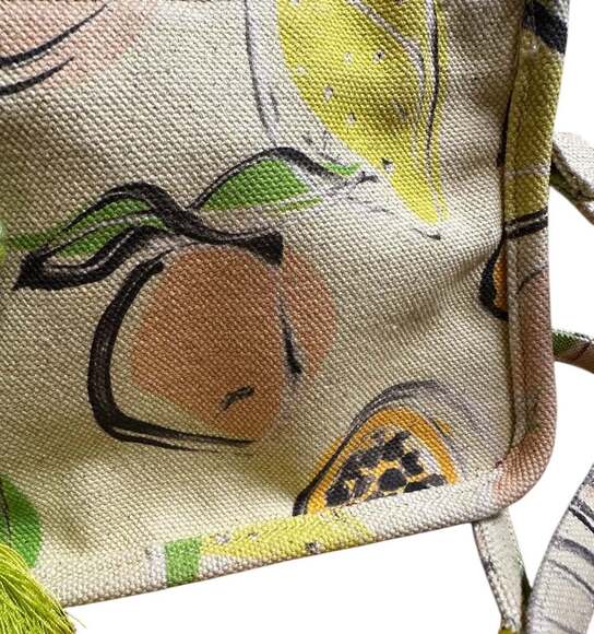 Vince Camuto La Frutta Print Heavy Canvas Mini Tote Bag Crossbody Summer Lemons - Picture 5 of 5